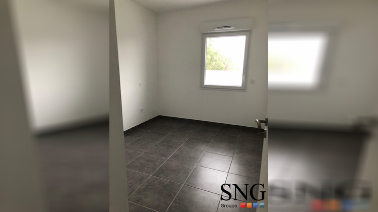 Ma-Cabane - Location Appartement Sérignan, 93 m²