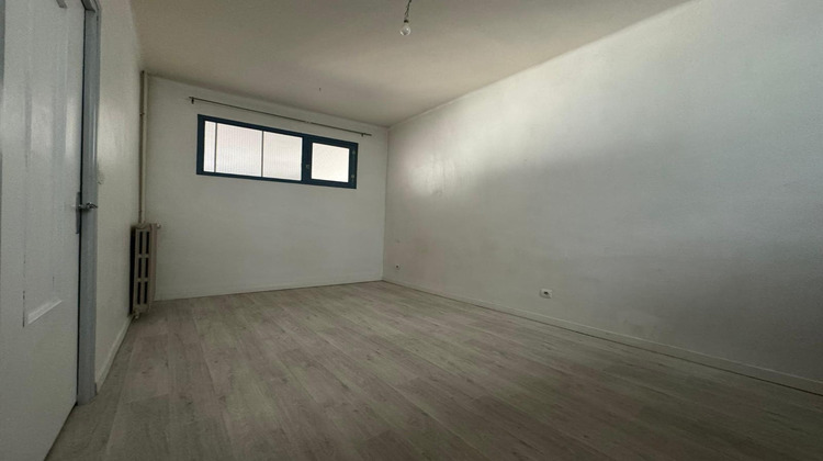 Ma-Cabane - Location Appartement SERIGNAN, 63 m²