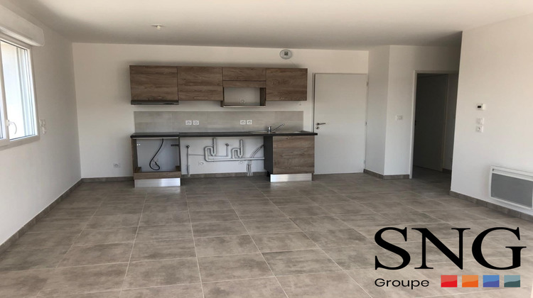 Ma-Cabane - Location Appartement Sérignan, 67 m²