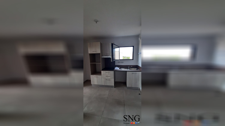 Ma-Cabane - Location Appartement Sérignan, 42 m²