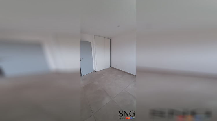 Ma-Cabane - Location Appartement Sérignan, 42 m²