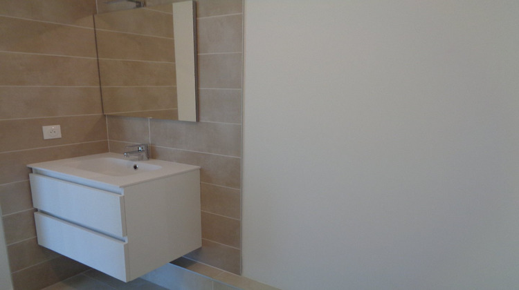 Ma-Cabane - Location Appartement SERIGNAN, 45 m²