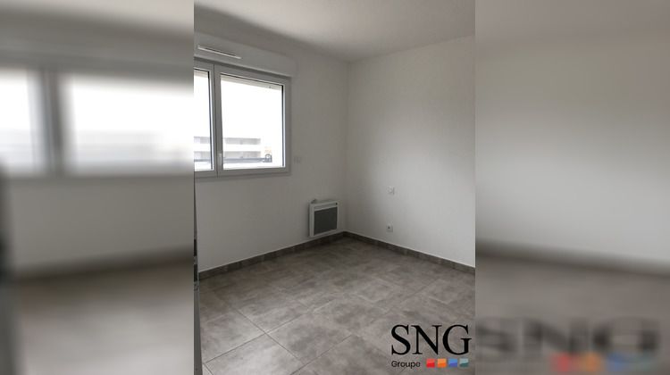 Ma-Cabane - Location Appartement Sérignan, 67 m²