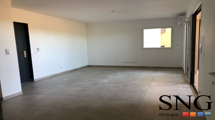 Ma-Cabane - Location Appartement Sérignan, 62 m²