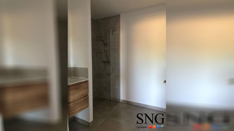 Ma-Cabane - Location Appartement Sérignan, 62 m²