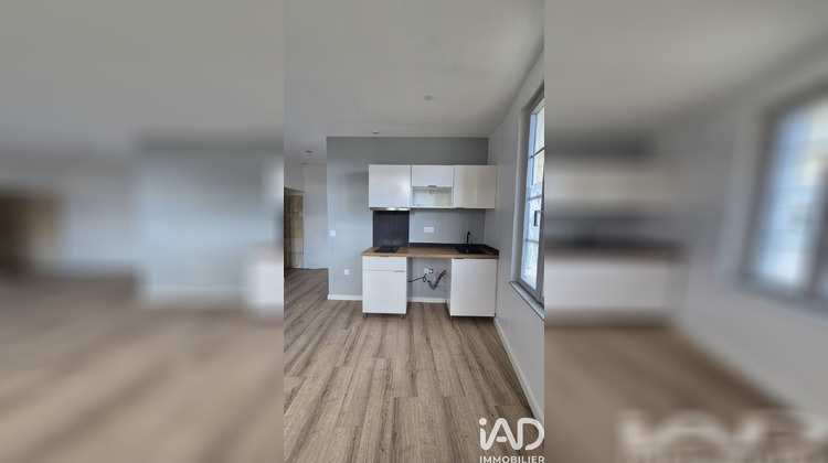 Ma-Cabane - Location Appartement Sernhac, 33 m²