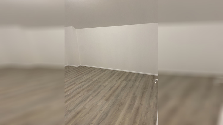 Ma-Cabane - Location Appartement SERY, 88 m²