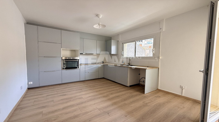 Ma-Cabane - Location Appartement SETE, 100 m²