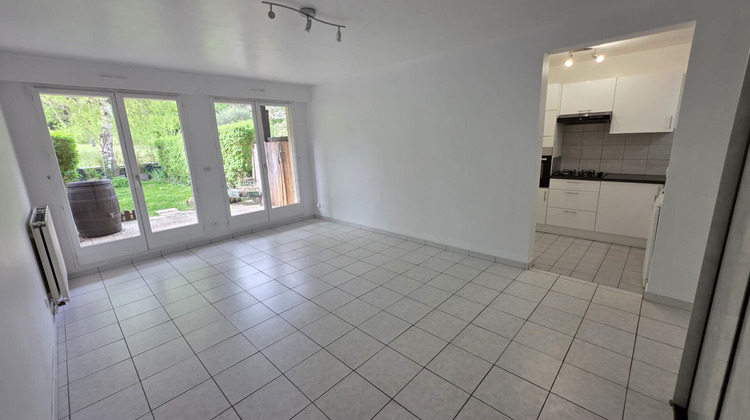 Ma-Cabane - Location Appartement SEUGY, 35 m²