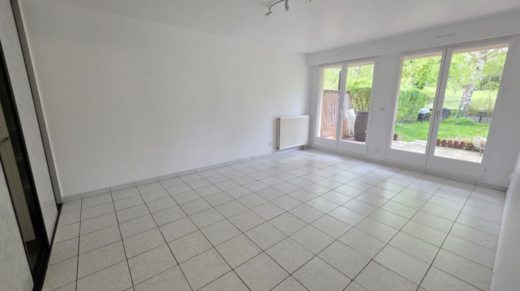 Ma-Cabane - Location Appartement SEUGY, 35 m²