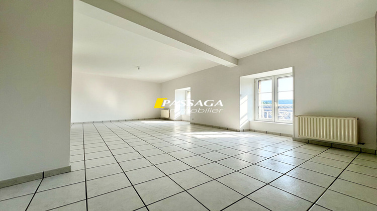 Ma-Cabane - Location Appartement SEVERAC-LE-CHATEAU, 112 m²