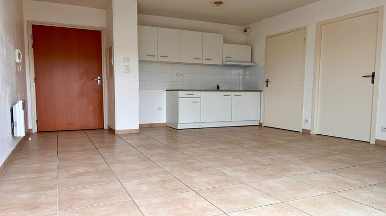 Ma-Cabane - Location Appartement SEVERAC-LE-CHATEAU, 28 m²