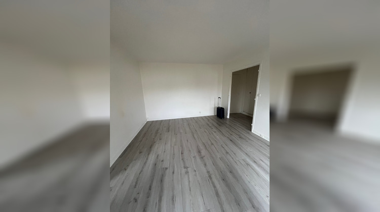 Ma-Cabane - Location Appartement Sèvres, 45 m²