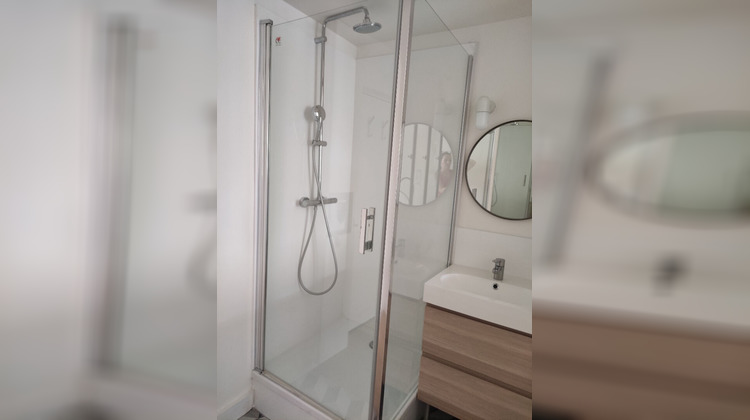 Ma-Cabane - Location Appartement SEVRES, 13 m²