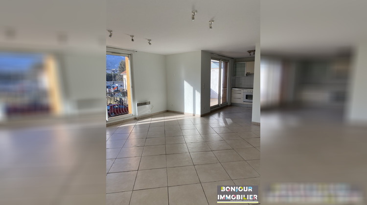 Ma-Cabane - Location Appartement Seyssinet-Pariset, 92 m²