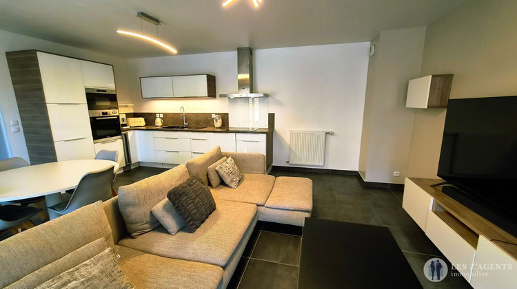 Ma-Cabane - Location Appartement SEYSSINS, 52 m²