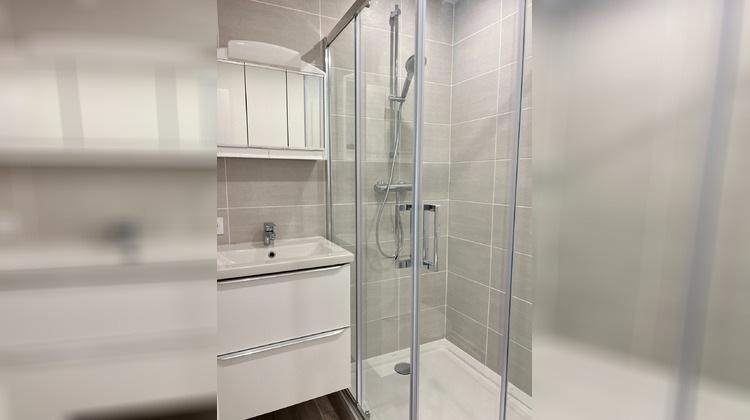 Ma-Cabane - Location Appartement Seyssins, 30 m²