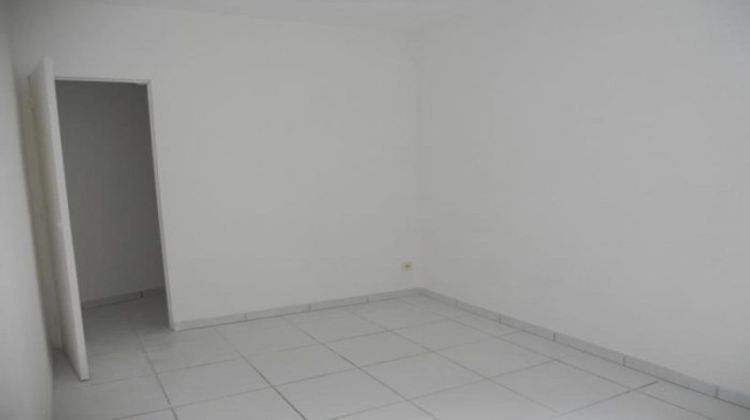 Ma-Cabane - Location Appartement Sigean, 75 m²