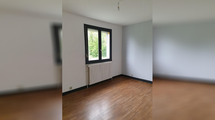 Ma-Cabane - Location Appartement SIROD, 0 m²