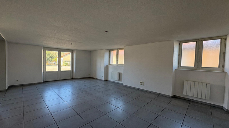 Ma-Cabane - Location Appartement SIROD, 92 m²