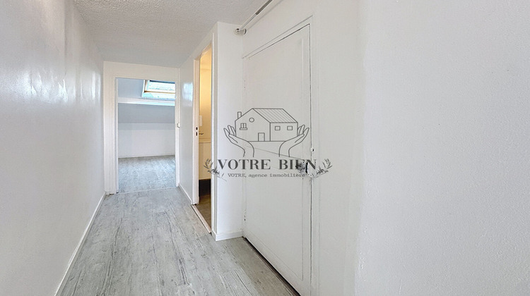 Ma-Cabane - Location Appartement SISTERON, 30 m²