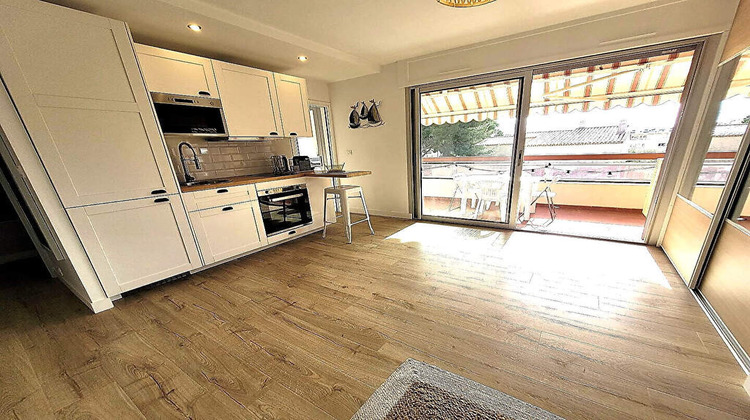 Ma-Cabane - Location Appartement SIX-FOURS-LES-PLAGES, 33 m²