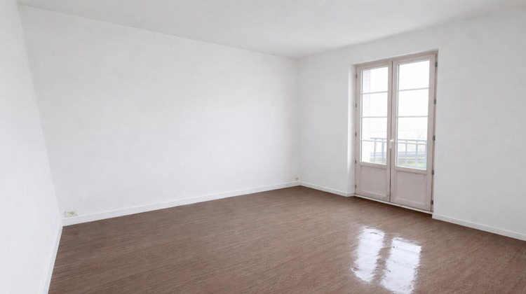 Ma-Cabane - Location Appartement SOISSONS, 60 m²