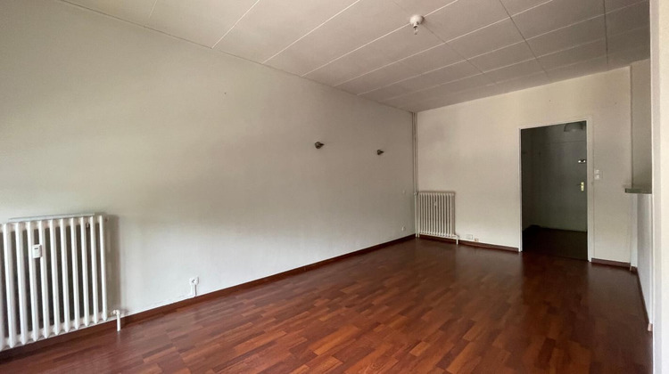 Ma-Cabane - Location Appartement SOISSONS, 61 m²
