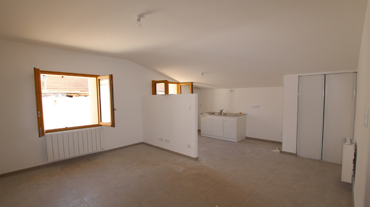 Ma-Cabane - Location Appartement SOLAIZE, 36 m²