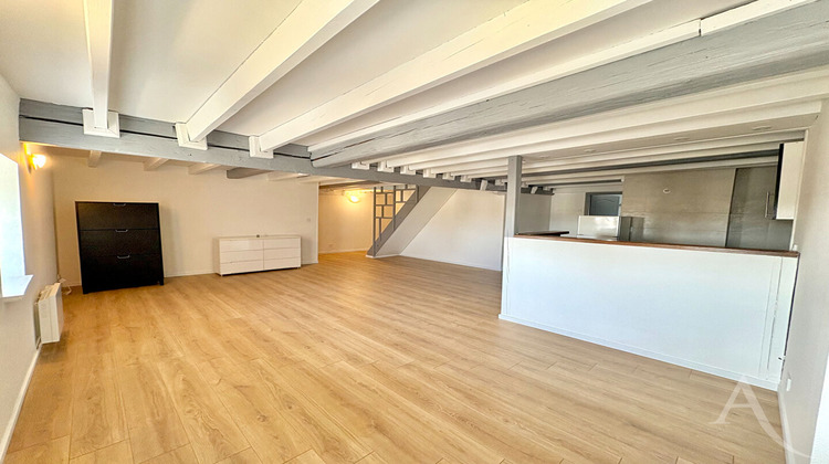 Ma-Cabane - Location Appartement SOLGNE, 77 m²