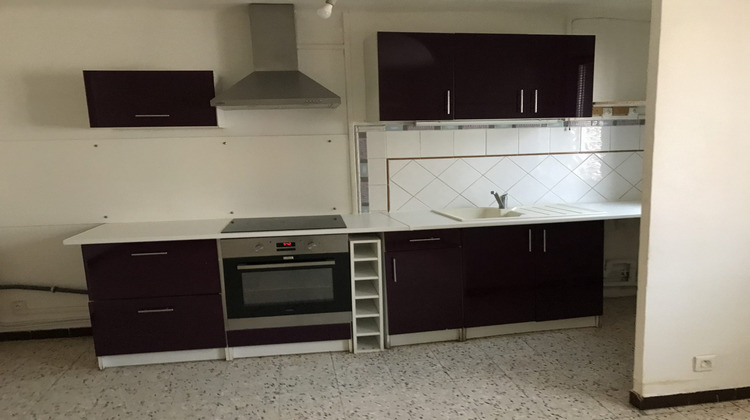 Ma-Cabane - Location Appartement Solliès-Pont, 42 m²