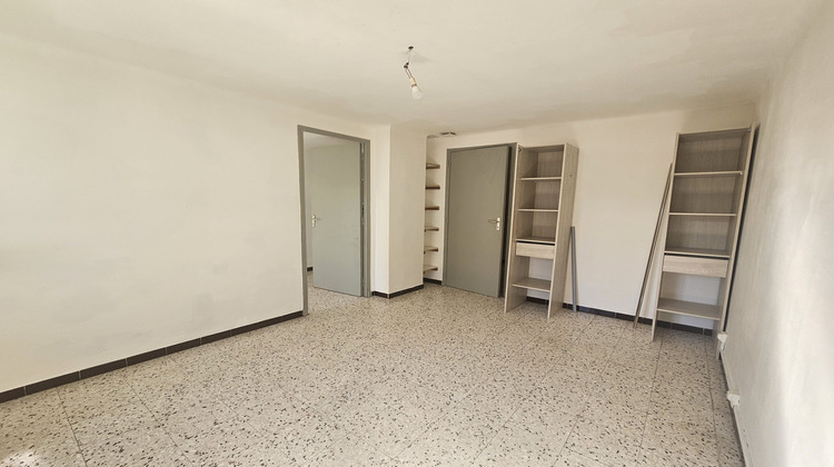 Ma-Cabane - Location Appartement Solliès-Pont, 42 m²
