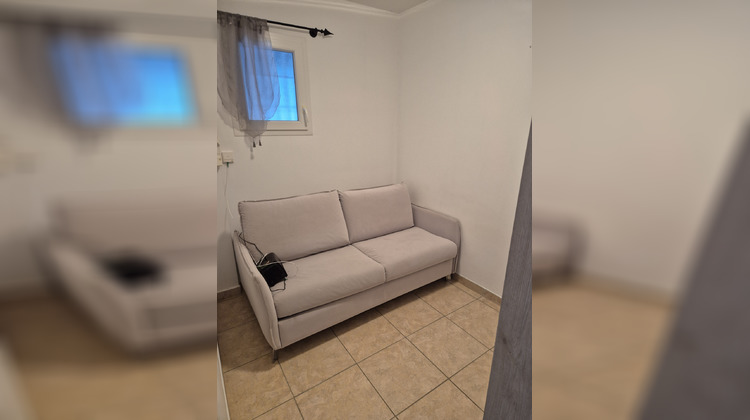 Ma-Cabane - Location Appartement Solliès-Toucas, 28 m²