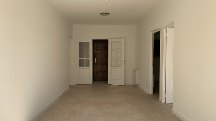 Ma-Cabane - Location Appartement Sommières, 73 m²