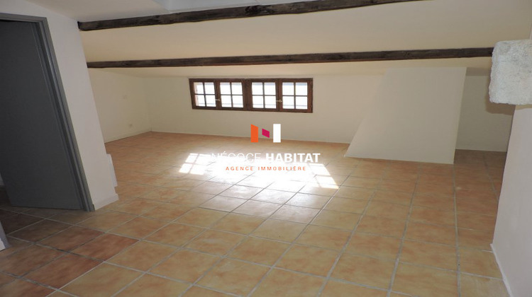 Ma-Cabane - Location Appartement Sommières, 62 m²