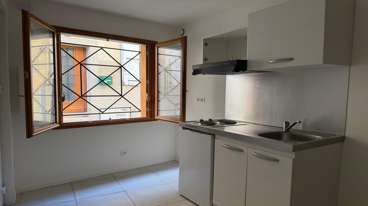 Ma-Cabane - Location Appartement Sommières, 39 m²