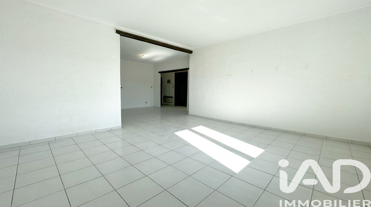 Ma-Cabane - Location Appartement Sommières, 70 m²