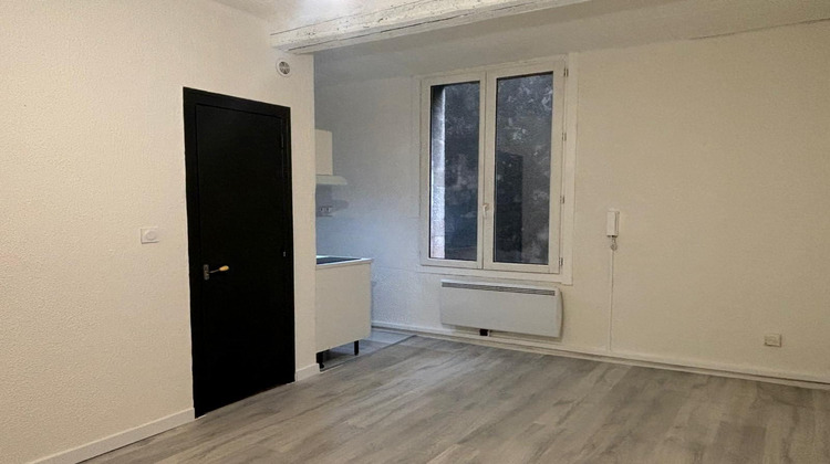 Ma-Cabane - Location Appartement Sommières, 18 m²