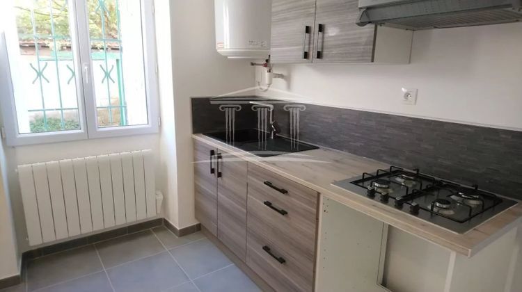 Ma-Cabane - Location Appartement Sorgues, 31 m²