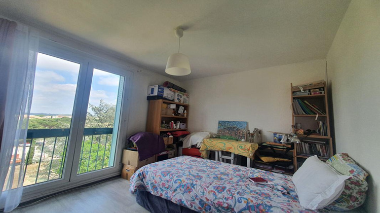 Ma-Cabane - Location Appartement SORGUES, 54 m²