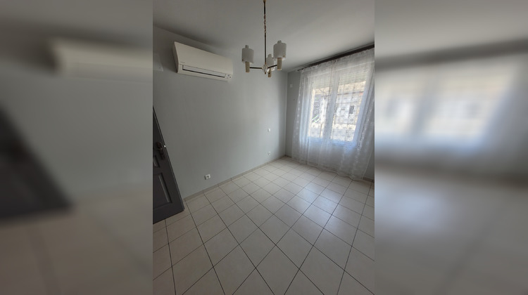 Ma-Cabane - Location Appartement Soual, 80 m²