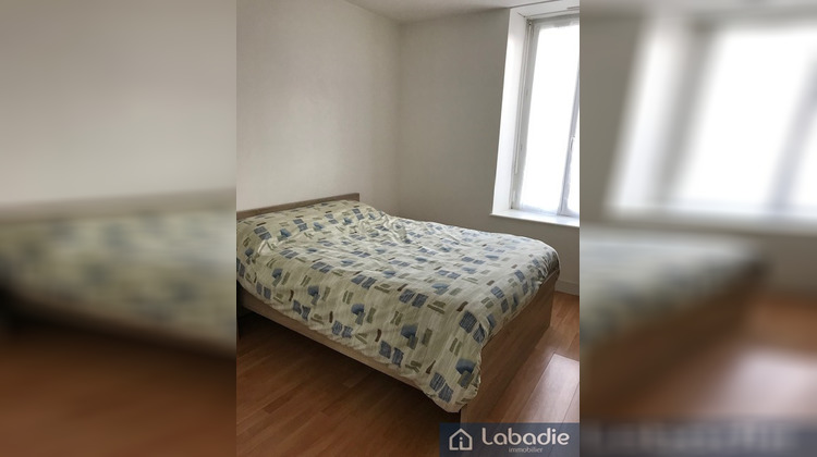 Ma-Cabane - Location Appartement Sourdeval, 62 m²