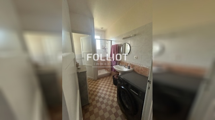 Ma-Cabane - Location Appartement SOURDEVAL, 52 m²