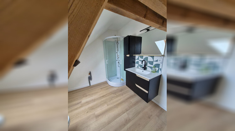 Ma-Cabane - Location Appartement SOURDON, 61 m²