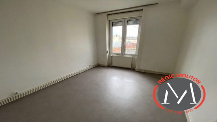 Ma-Cabane - Location Appartement ST ETIENNE, 26 m²