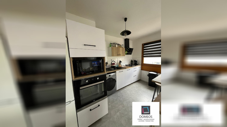 Ma-Cabane - Location Appartement ST JACQUES DE LA LANDE, 69 m²