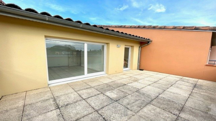 Ma-Cabane - Location Appartement ST JEAN, 81 m²