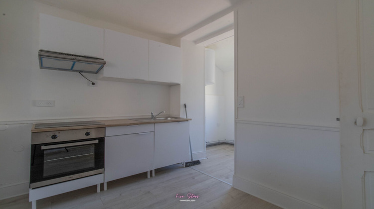 Ma-Cabane - Location Appartement STENAY, 77 m²