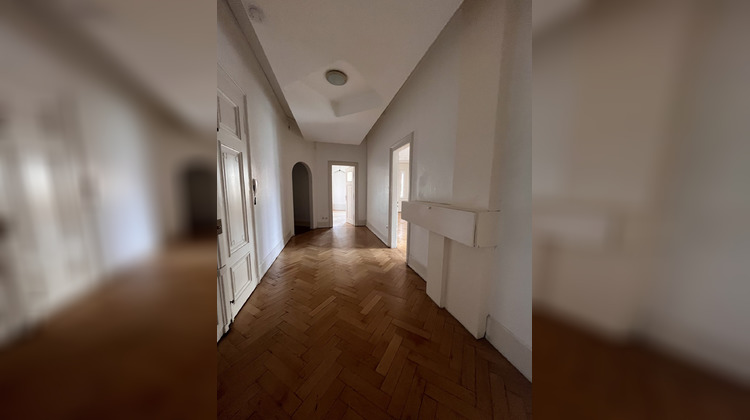 Ma-Cabane - Location Appartement Strasbourg, 255 m²