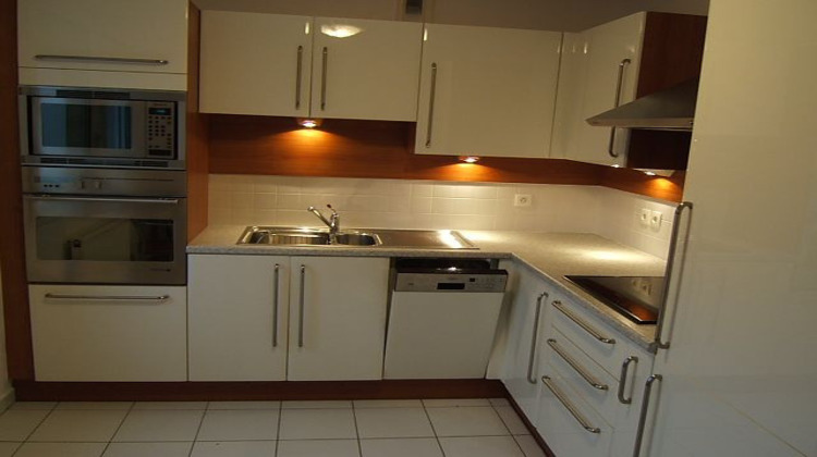 Ma-Cabane - Location Appartement Strasbourg, 75 m²